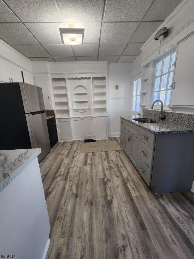 Photo - 133 Western Ave