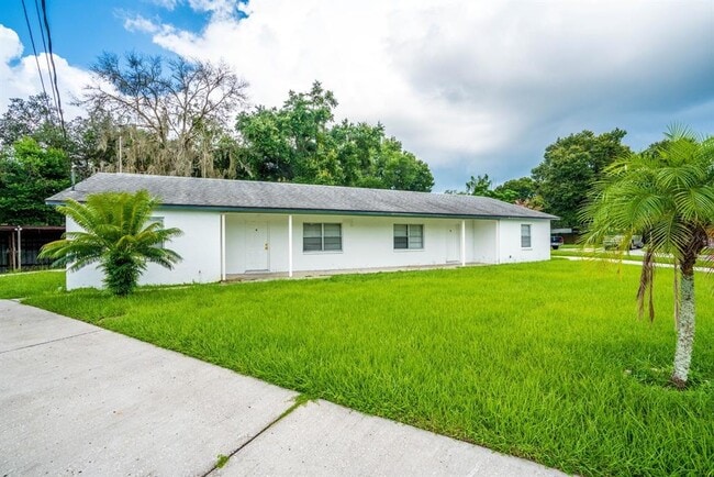Photo - 6913 Mathers Ln