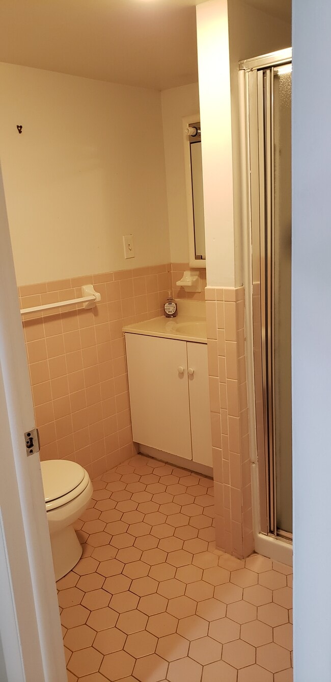 Photo - 3108 Collard St