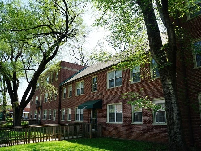 Ashburton Woods Apartments