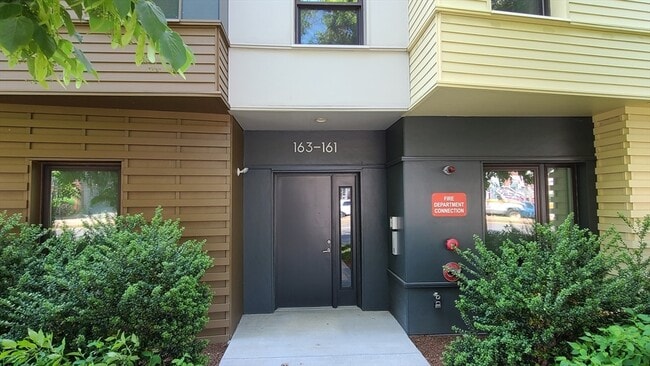 Photo - 143-171-171 Hyde Park Ave Unit 163B