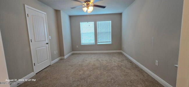 5837 Bay Pl