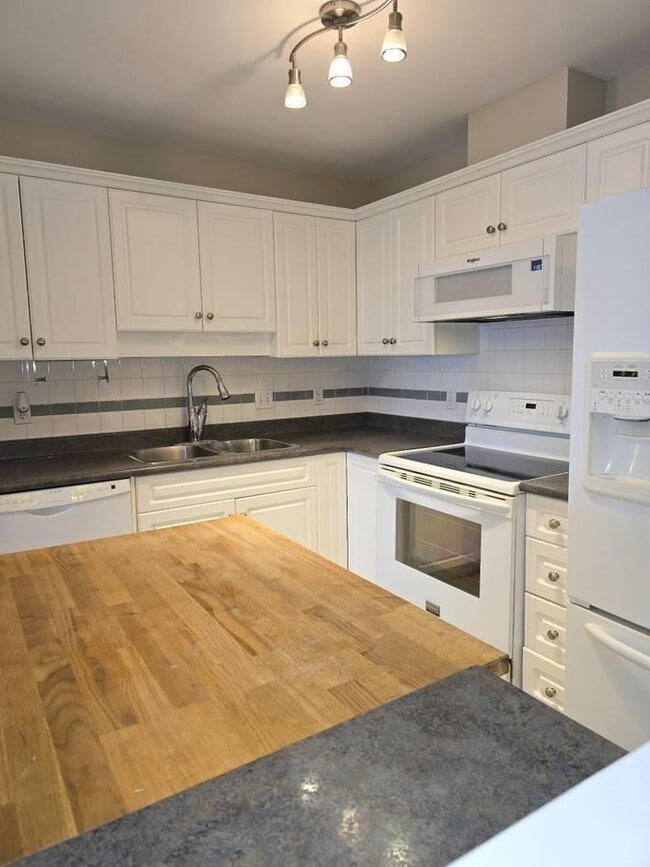 Photo - 33150 4 Ave Unité 209