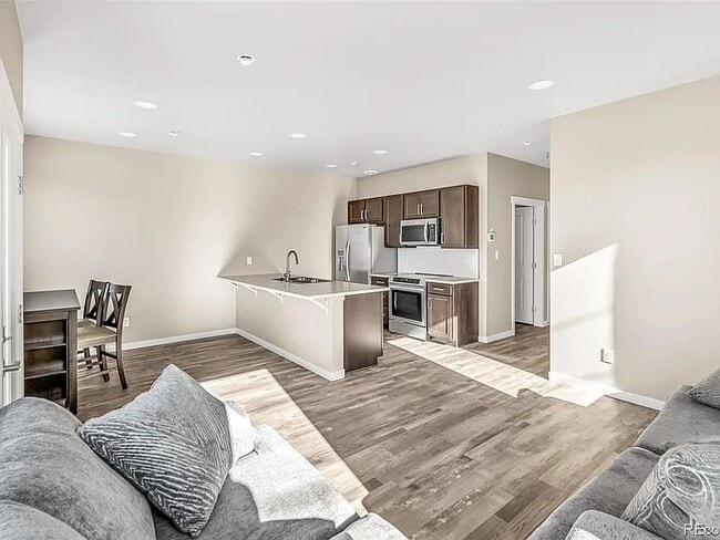 Photo - 1290 N 13th St