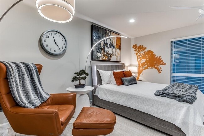 Building Photo - 3110 Red River St Unit D-107