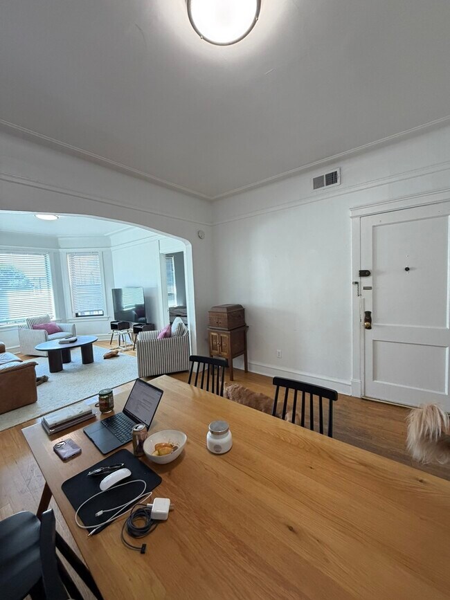Photo - 4847 N Damen Ave Unit 3