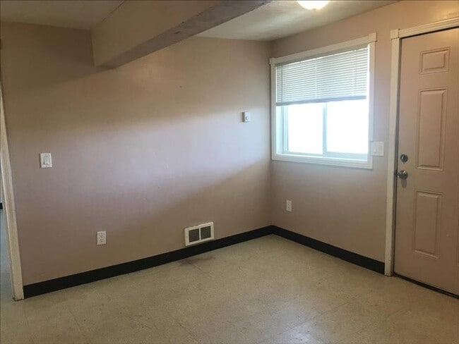 Photo - 840 Garfield St Unidad 1