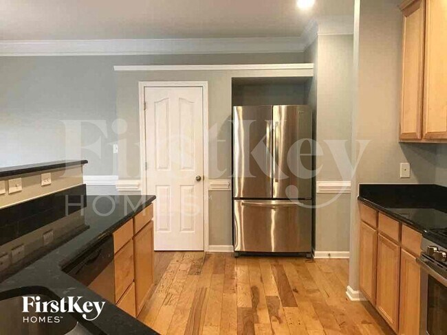 Photo - 1428 Paulonia Way