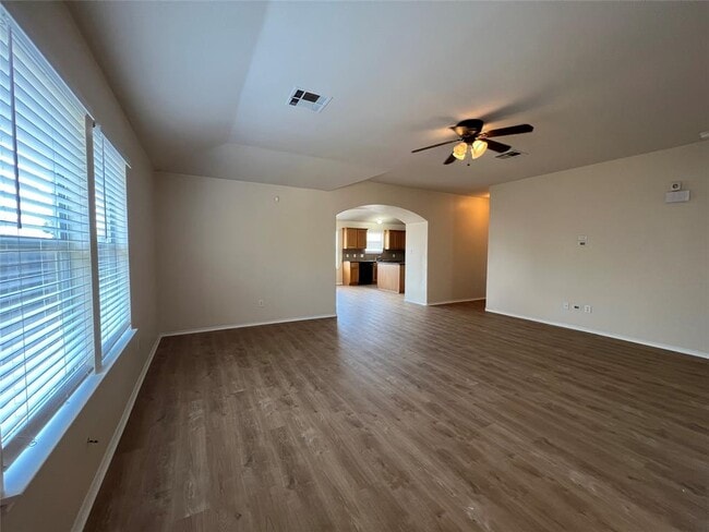 Photo - 1108 Reagan Wells Dr