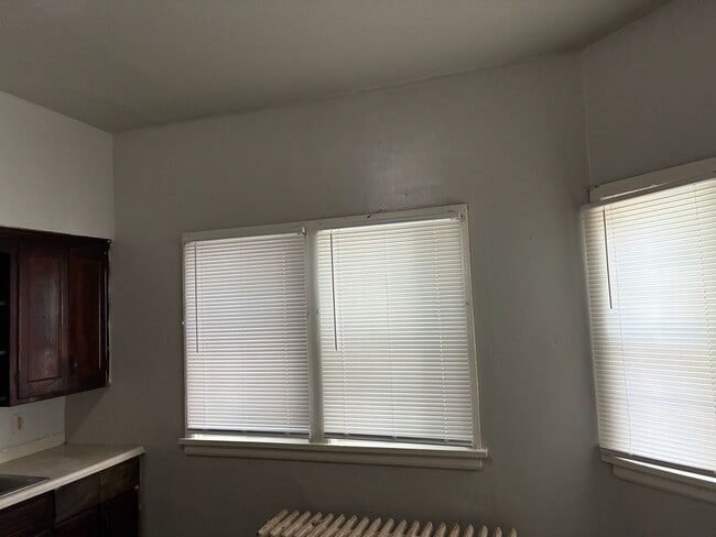 Photo - 1130 W Washington St Unit lower front