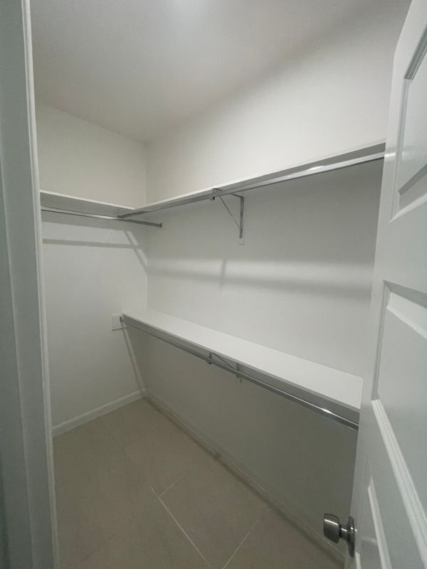 Photo - 1024 N Woodson Ave Unidad Apt 1