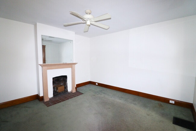 Photo - 2626 Eden Ave