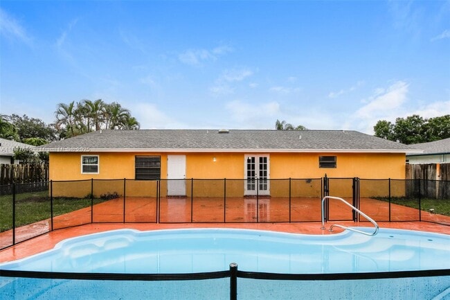 Photo - 164 Santa Monica Ave