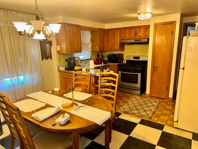 Photo - 7325 S Kingston Ave Unit 2