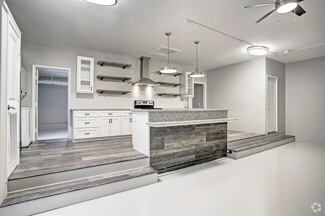 Building Photo - 1329 Nicholson St Unit B Rental