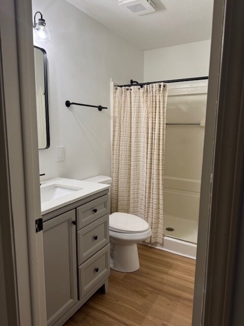 Photo - 3341-3311 11th St S