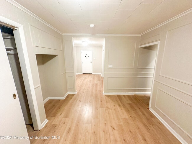 Photo - 833 George St