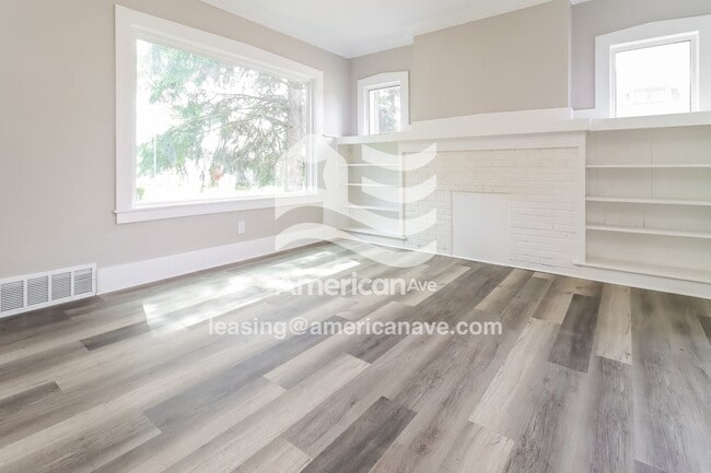 Photo - 181 Massachusetts St