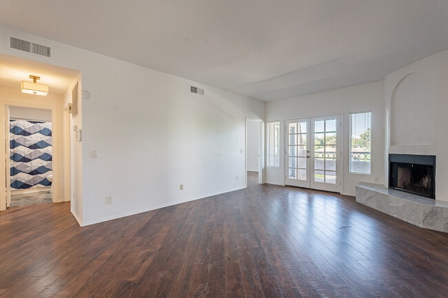 Photo - 3640 N 38th St