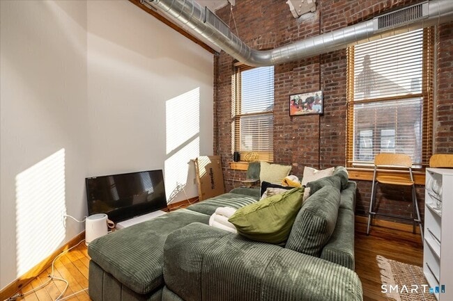 Photo - 325 Lafayette St Unit 1302