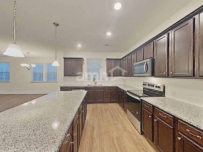 Photo - 331 Elmhurst Dr