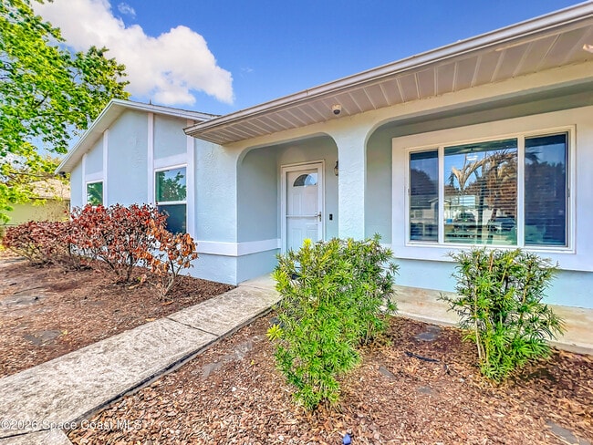 Building Photo - 1614 Earlham Ave NW