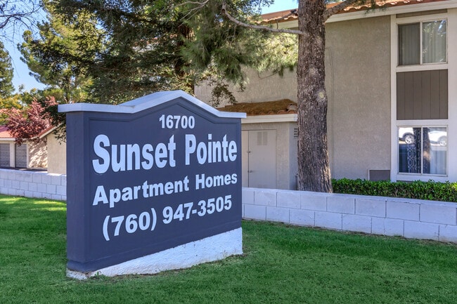 Sunset Pointe