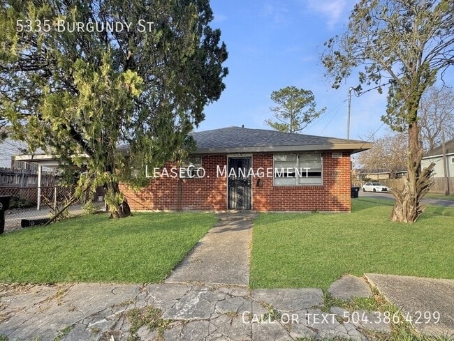 Building Photo - 5335 Burgundy St