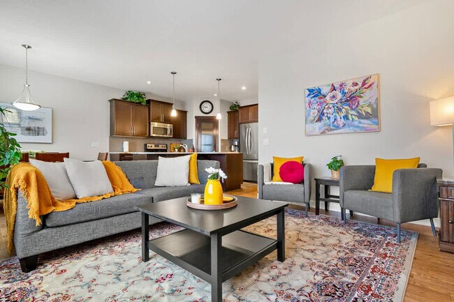 Photo - 200 Sherwood Sq NW Unit SI ID1303237P