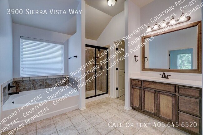 Photo - 3900 Sierra Vista Way