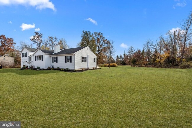 Photo - 271 Stoopville Rd