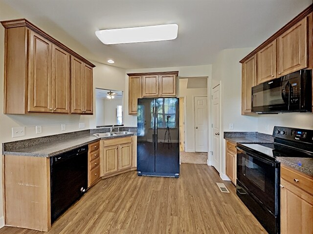 Photo - 705 Norwood Ct