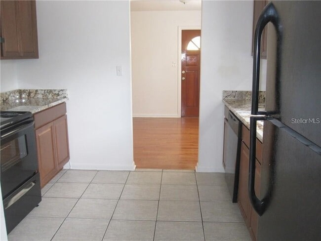 Photo - 3302 W Wallace Ave
