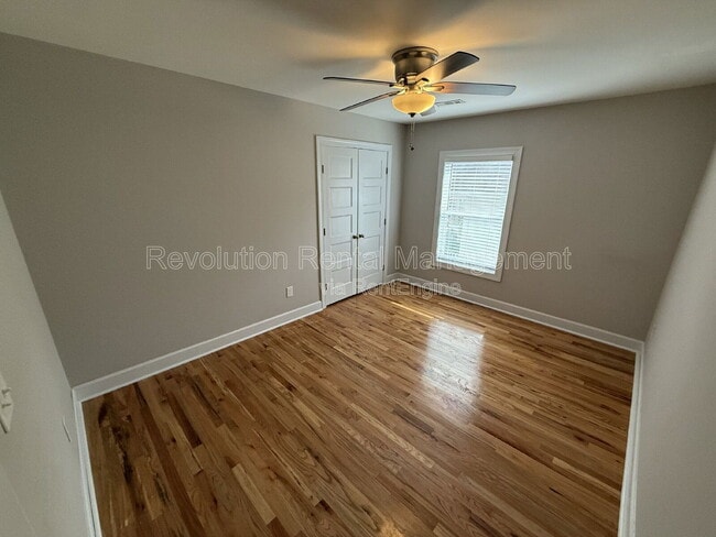 Photo - 40 Booker St NW