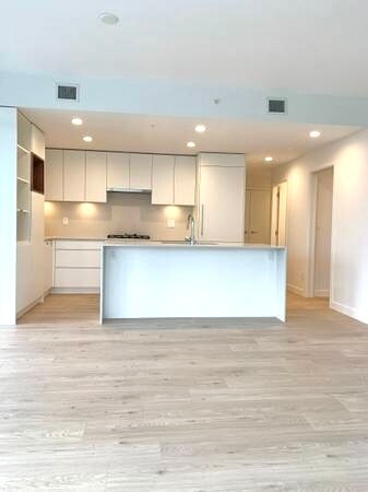 Photo - 2181 Madison Ave