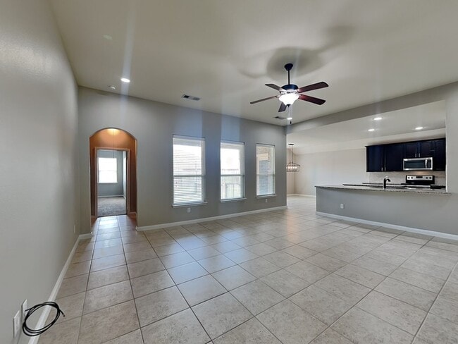 Photo - 528 Meadow Springs Dr