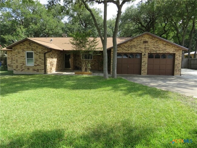 Photo - 139 Lone Oak St