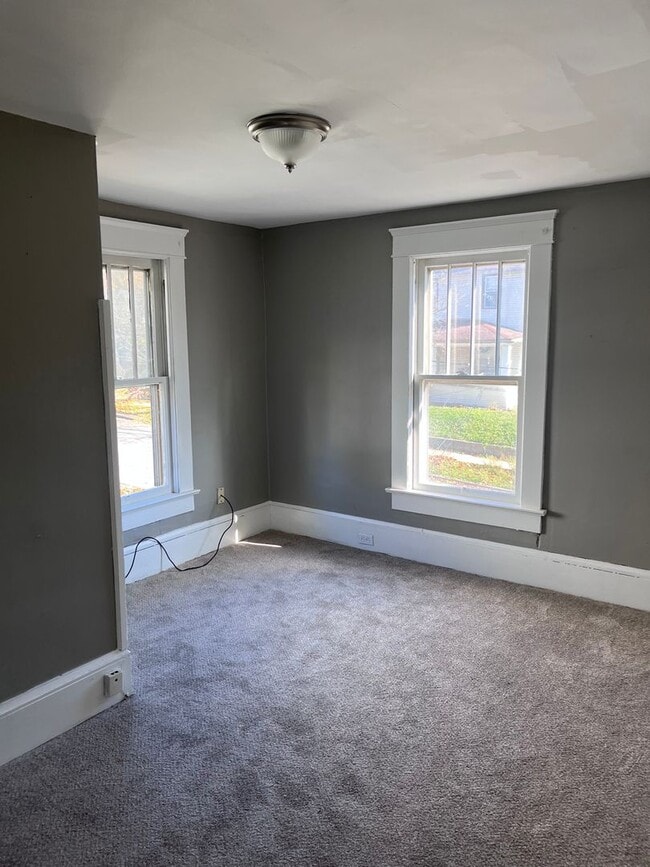 Photo - 2160 12th St SW