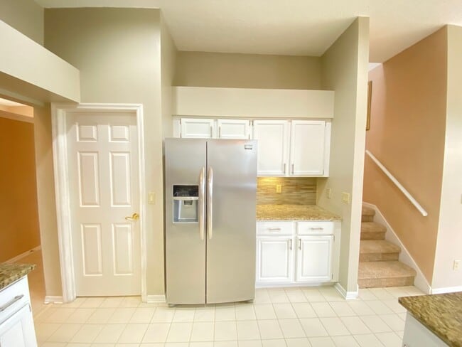Photo - 3708 Molona Dr