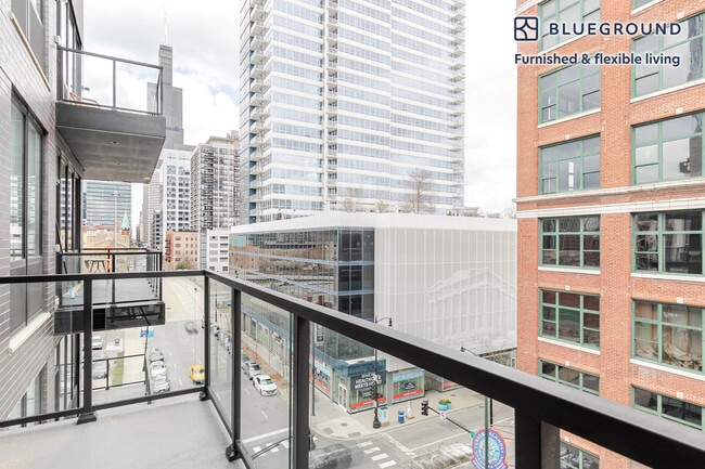 Photo - 812 W Adams St Unidad FL5-ID1253