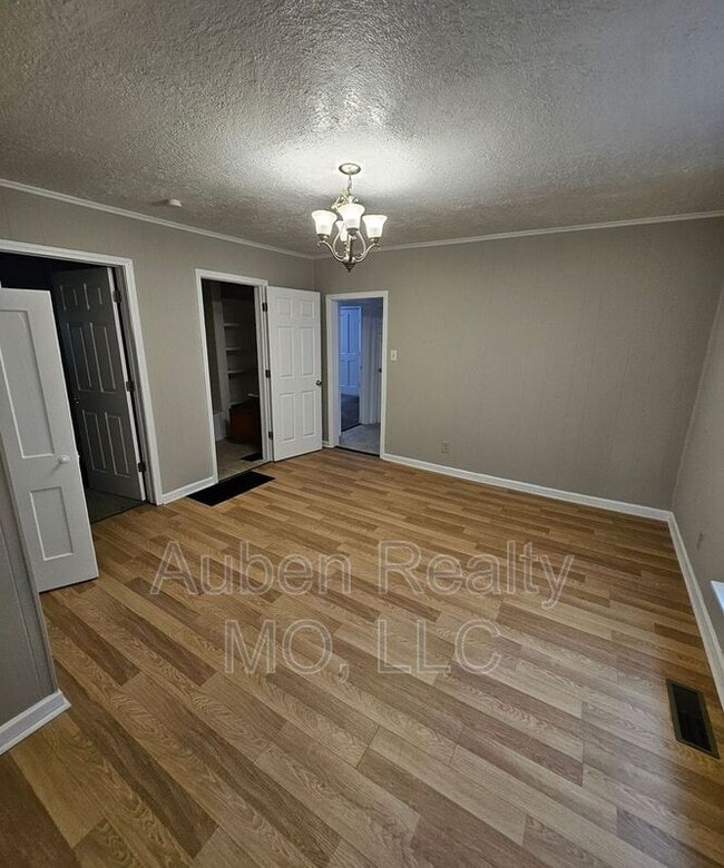 Photo - 518 N Osage St