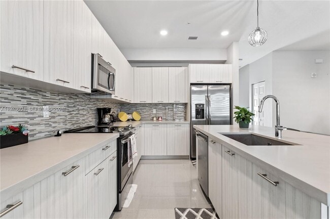 Photo - 4745 NW 84th Ct Unit 18