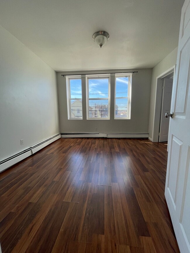 112 Greenville Ave Unit 2