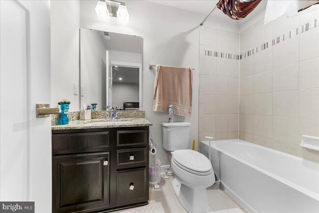 Photo - 305 Goodwick Dr