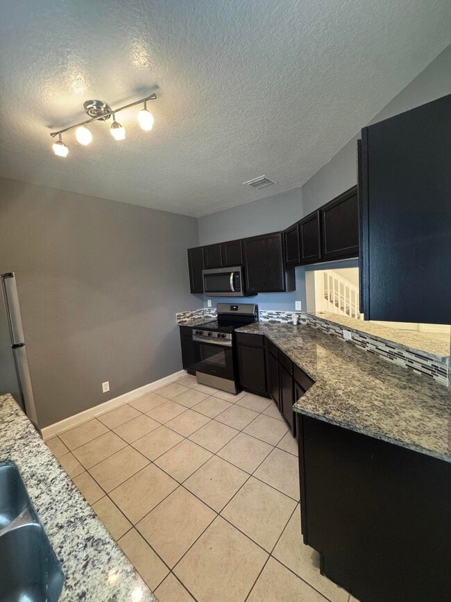 Photo - 1161 Colonial Palms Way