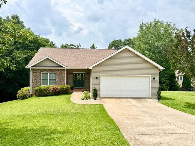 Building Photo - Beautiful 3 bedroom home in Providence Ridge, Seneca