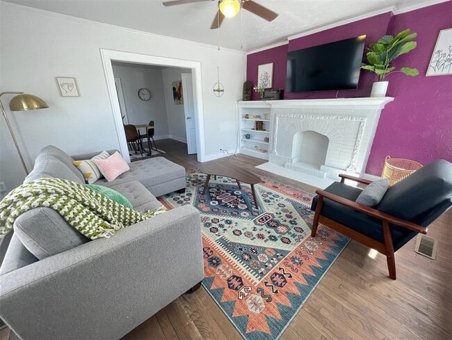 Photo - 1131 NW 47th St