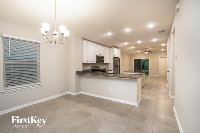 Photo - 13816 Harlowton Ave