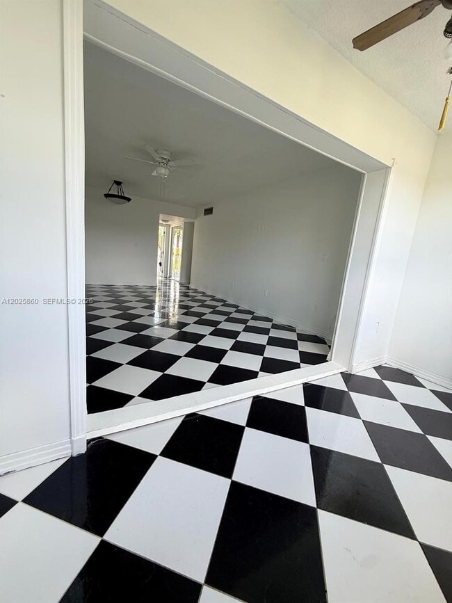 Photo - 8595 Sunrise Lakes Blvd Unit 307