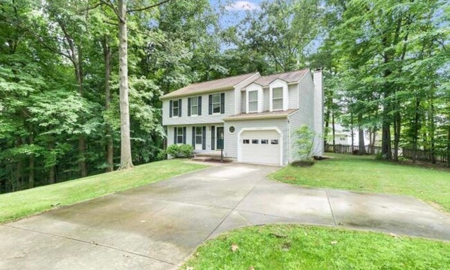 Photo - 15089 Lindenberry Ln